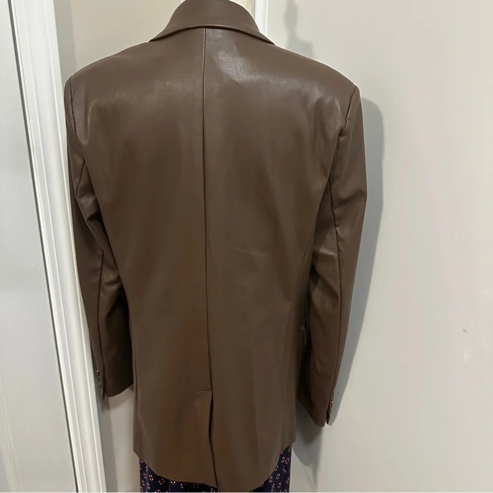 Brown isn’t just a color this year, ~The Drop Women's Classic Brown Blazer - Picture 4 of 14
